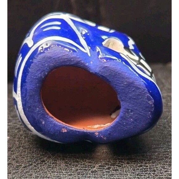 Mexican Ceramic? Sugar Skull Figurine Day Of The Dead Folk Art White Blue 1.25" - Picture 6 of 9